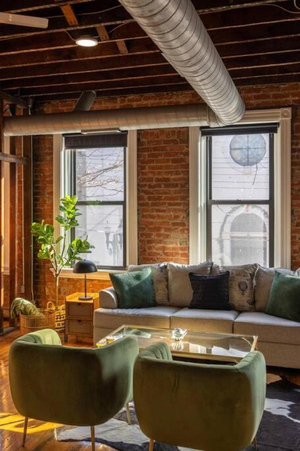 Appartamento Stunning Loft In The Heart Of Otr Cincinnati Esterno foto